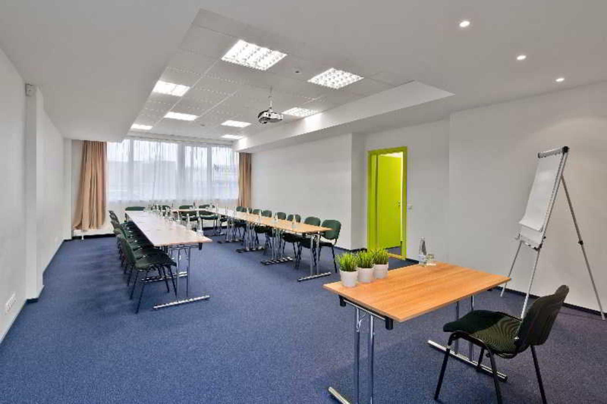 Green Vilnius Hotel Екстериор снимка